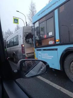 Пропускать синий