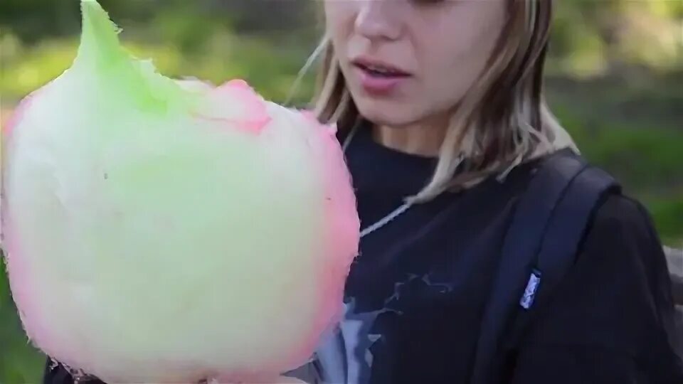 You ever eat candy floss. Eat Candy Floss.