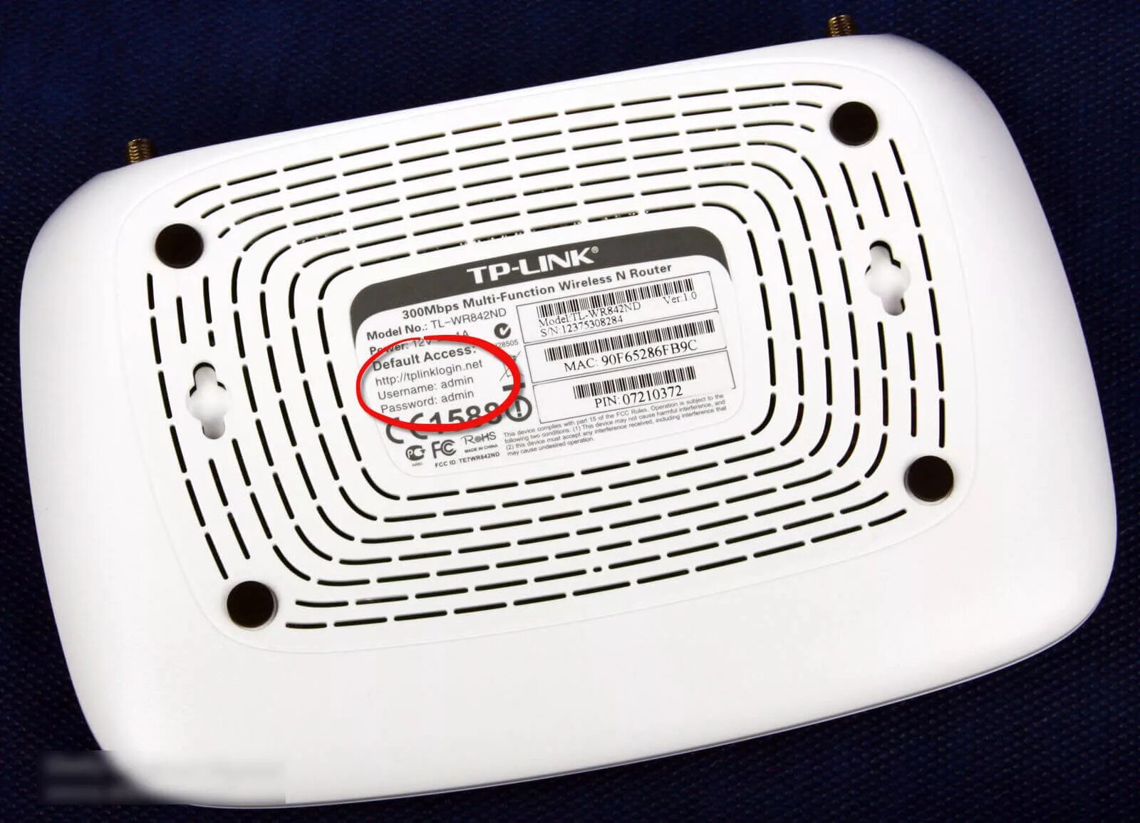 Наклейка маршрутизатора на принтере hp. Роутер dir 345. Наклейка маршрутизатора на телефоне. Задняя панель роутера tp-link. Тп tl-wr841n.