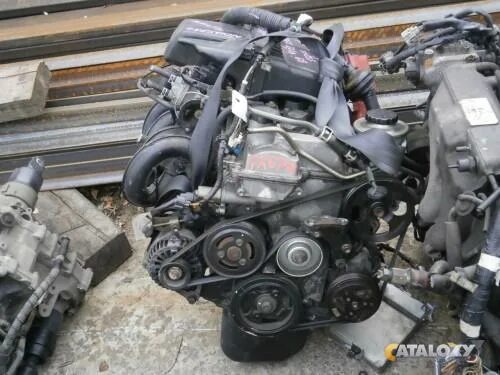 Двигатель тойота витц 1.3. Toyota Vitz 1.0 двигатель. Двигатель Toyota Vitz 1.3 16 год. Контрактный двигатель на Витц 1 литр. Контрактный ДВС Витц 1кр ее.