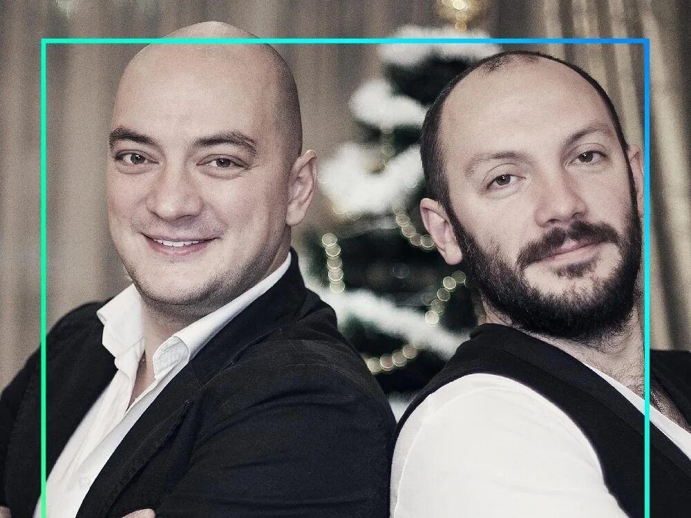 роман юнусов сестры зайцевы. сестры зайцевы камеди. дуэт сестры зайцевы. сестры зайцевы камеди клаб. дуэт сестры зайцевы роман.