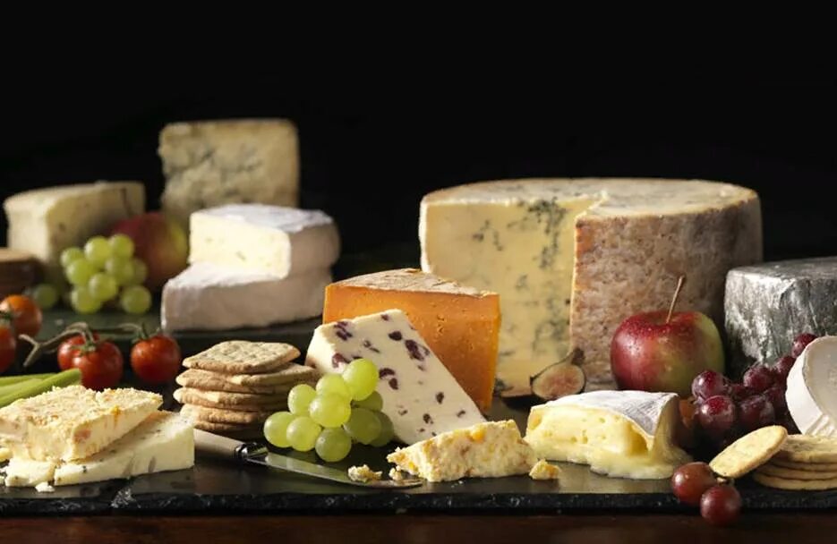 международный день сыра. день пармезана. красивый сыр. рисунки на сырную тему. всемирный день любителей сыра.