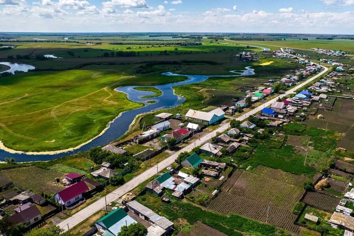 Погода усть таркский п октябрьский. Усть-Тарка Новосибирская. Село Усть-Тарка Новосибирской области. Достопримечательности Усть-Тарки Новосибирская область. Достопримечательности Усть-Таркского района Новосибирской области.