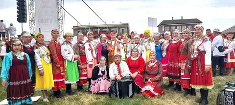 Ансамбль праздник