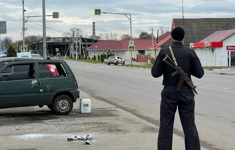 10. Новости белгород октябрь 22. Столбы света в белгороде. 2024. Обстрел пос октябрьский белгородской.