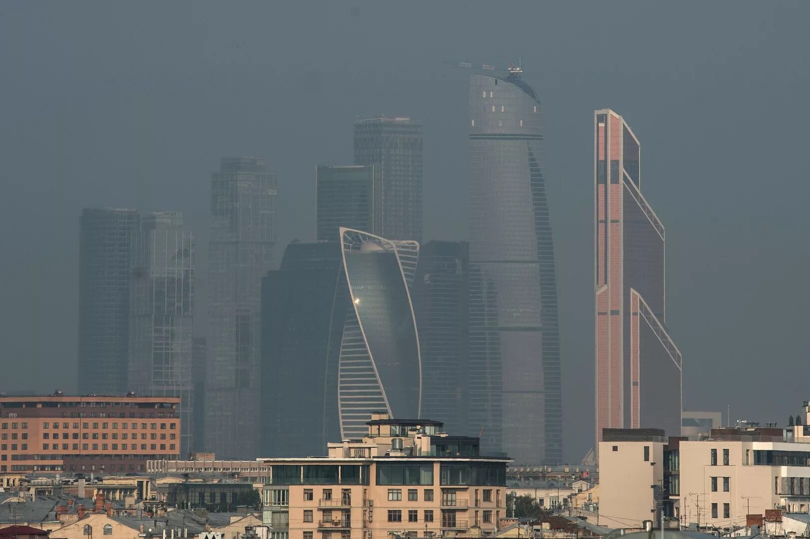 Экология Москвы. Москва Сити загрязнение воздуха. Грязный воздух в Москве. Москва с воздуха. Экология москвы 2024