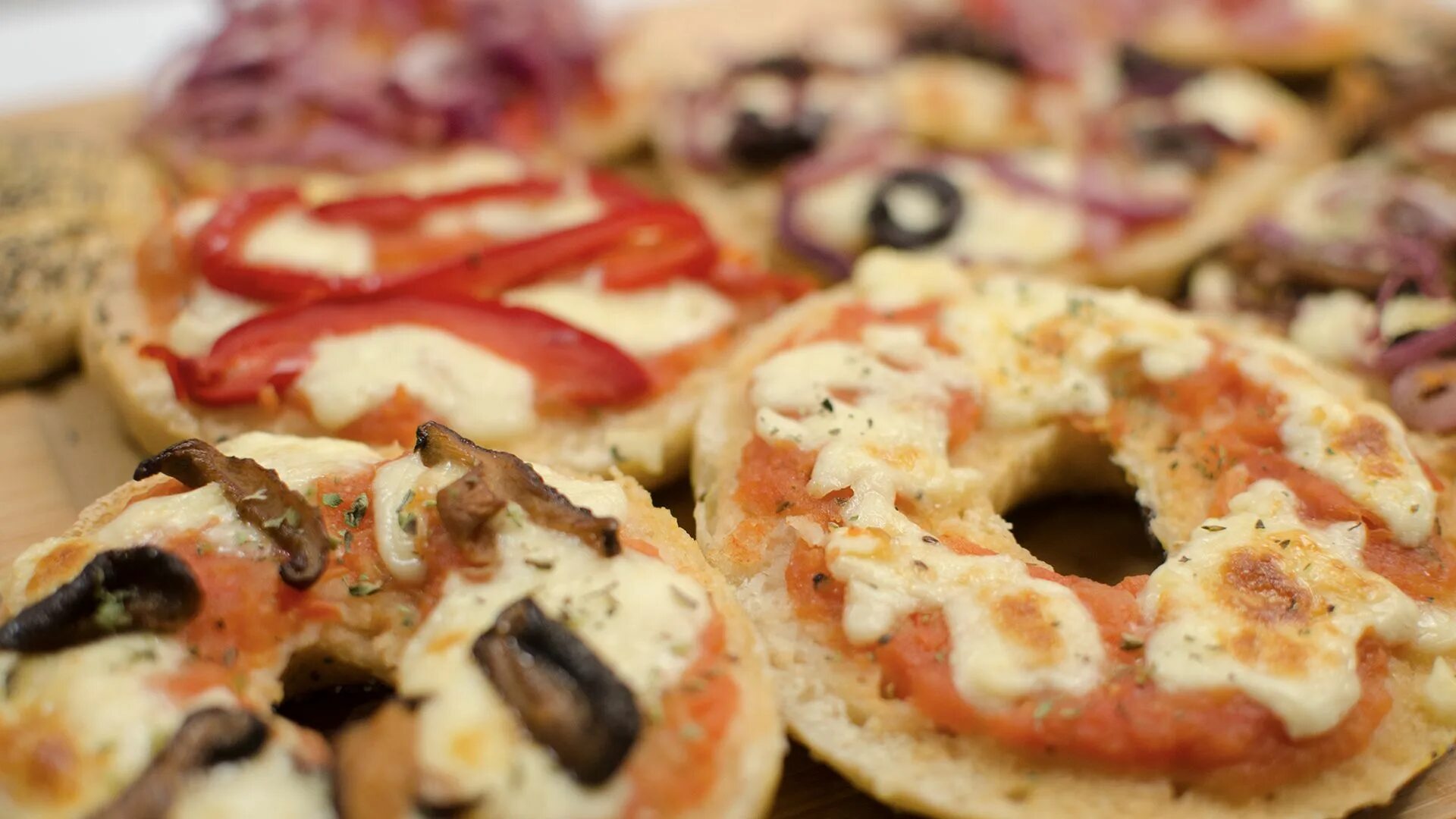 How make pizza