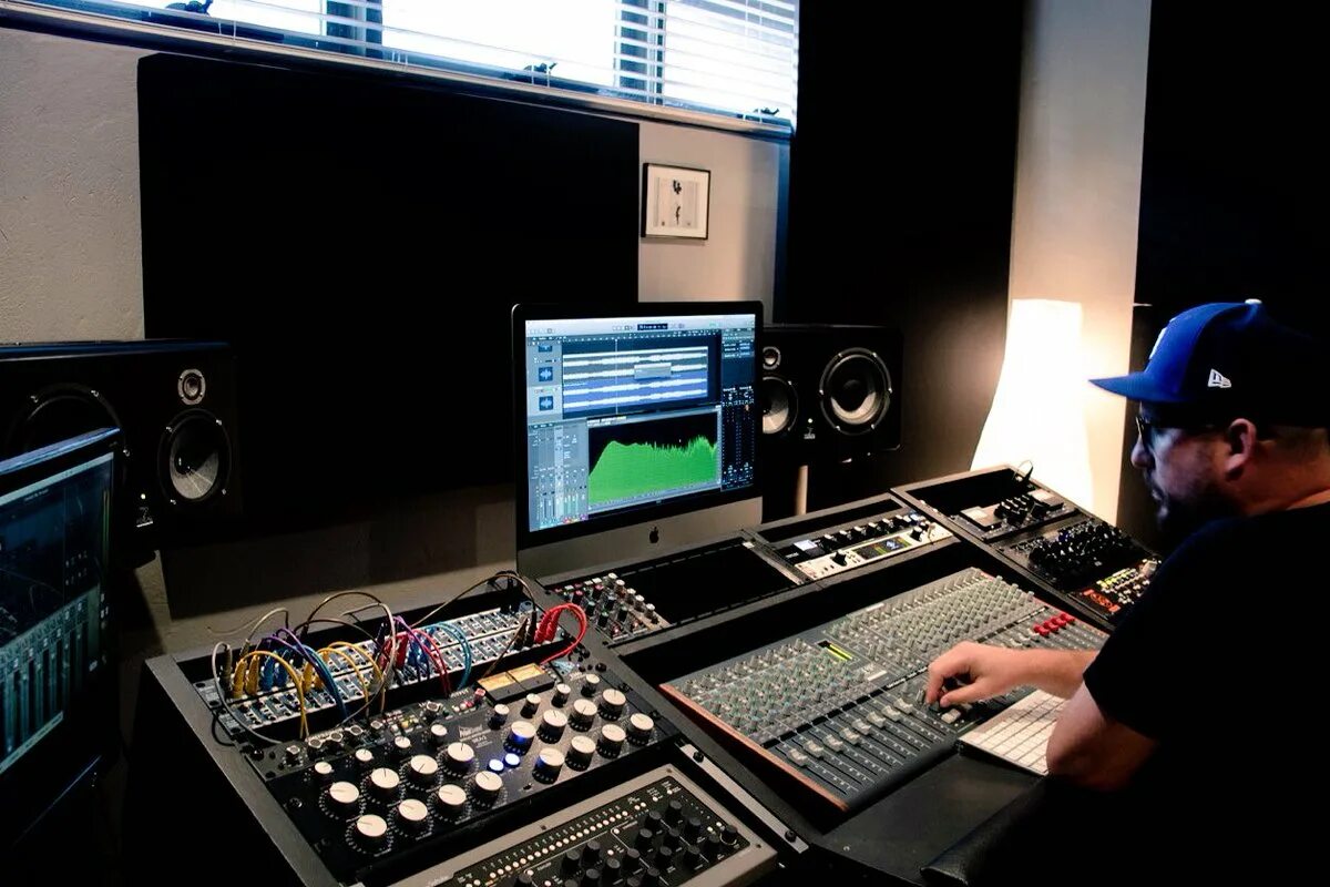Mixing studio