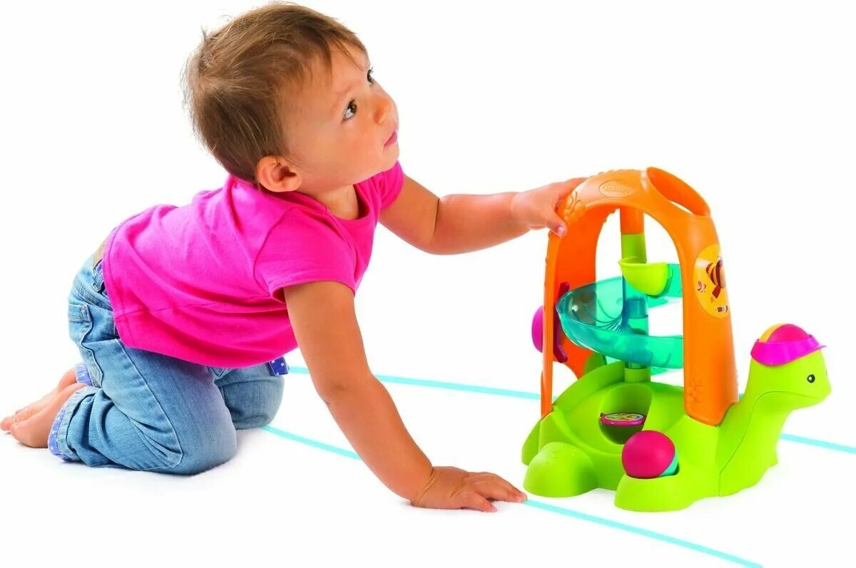 Обучающая игрушка бибо. Развивающая игрушка smoby cotoons. Погремушка playgro шар 4085488. Игрушки для девочек 6 месяцев развивающие. Самые хорошие игрушки для детей.