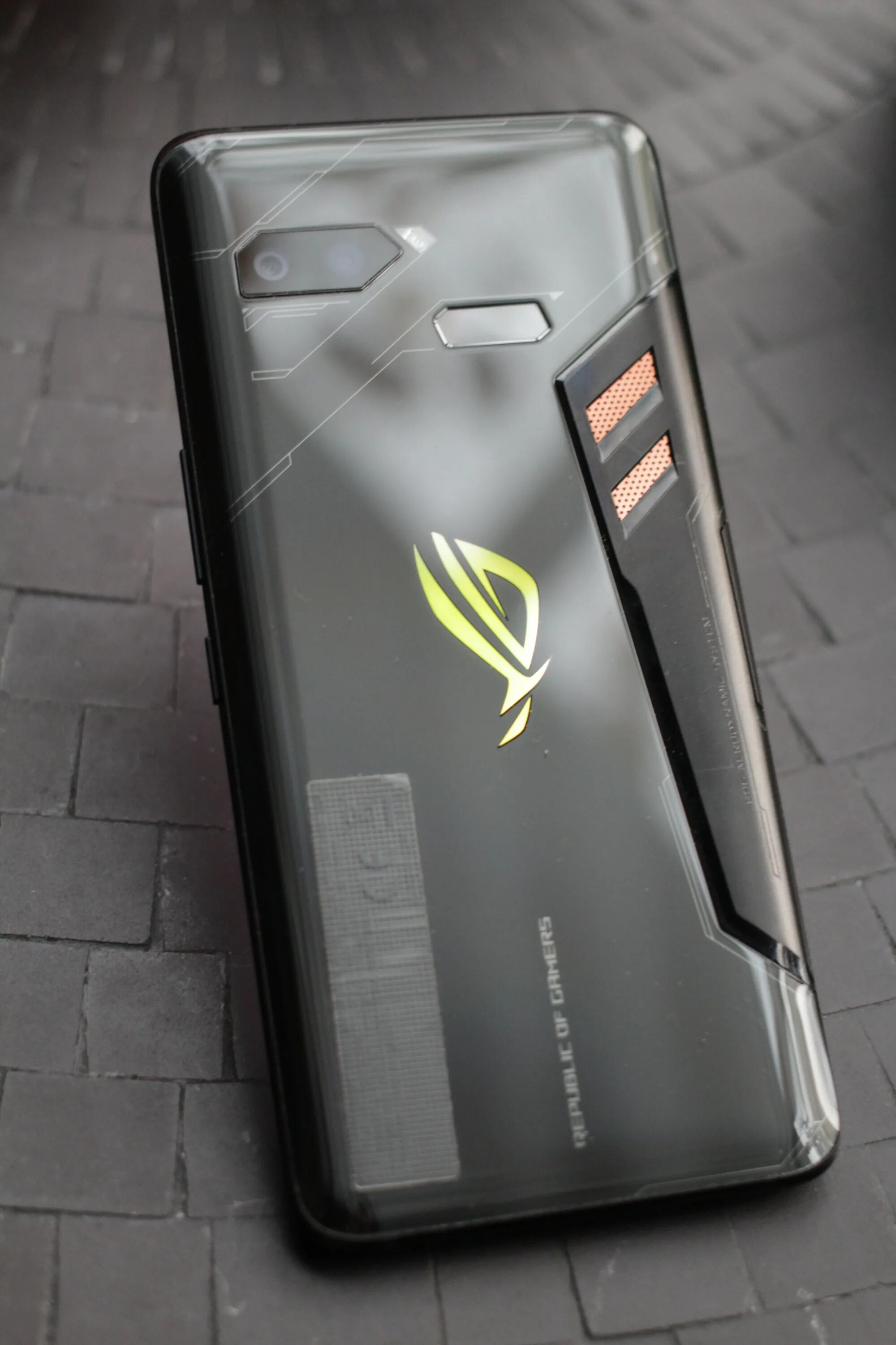 ASUS ROG Phone 3. ASUS ROG Phone 3 Pro. ASUS ROG Phone 4. Смартфон ASUS ROG Phone 6d Ultimate.