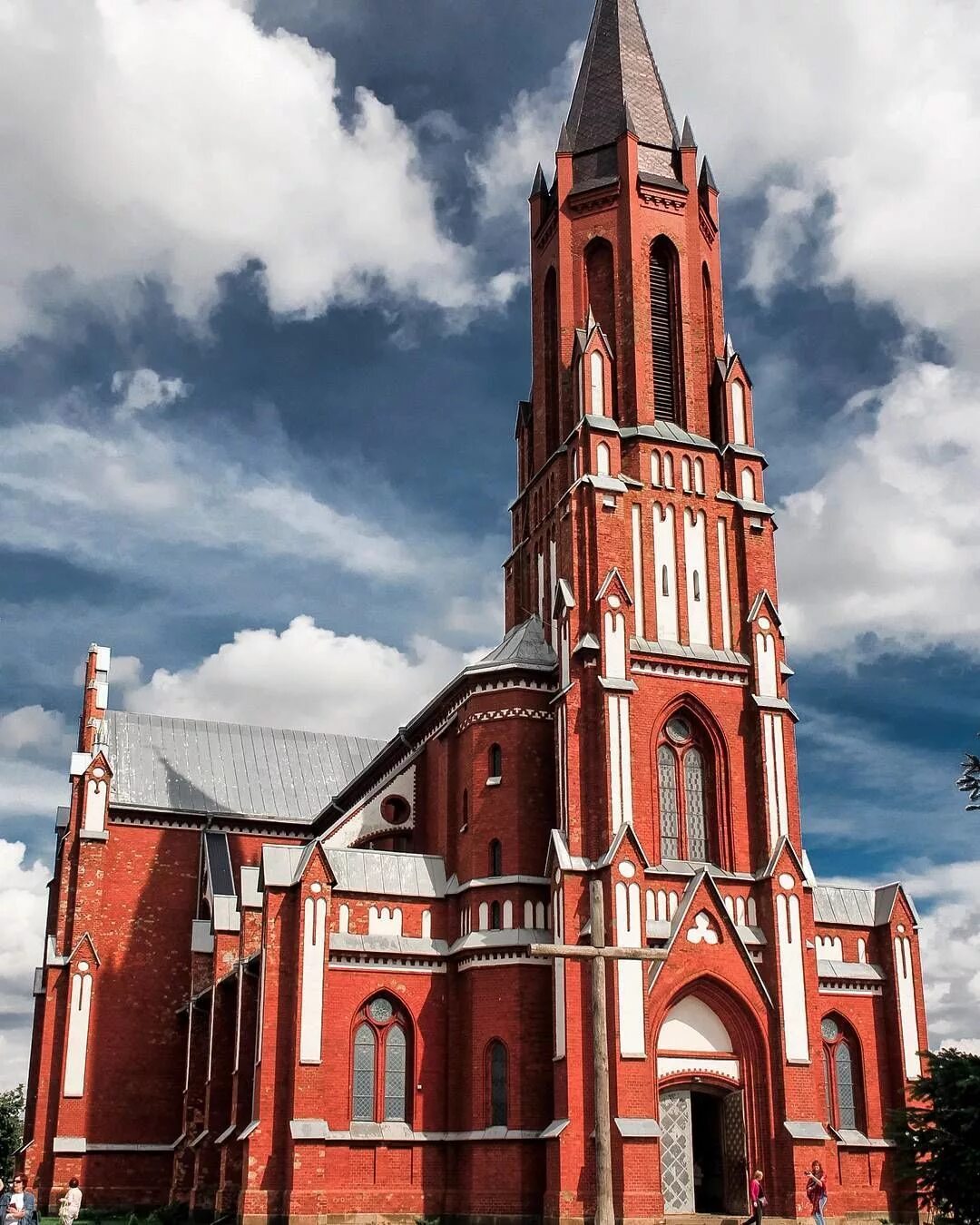 телефоны костелов. католический храм деревня гожа гродно. петропавловский костёл - теребовля. телефоны костелов. телефоны костелов.