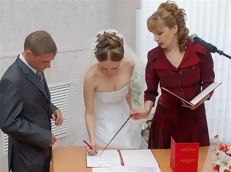 Загс города чебоксары. Загс комсомольского района чувашской республики. отдел загс канашского района. загс г канаш чувашской республики. дворец бракосочетания канаш.