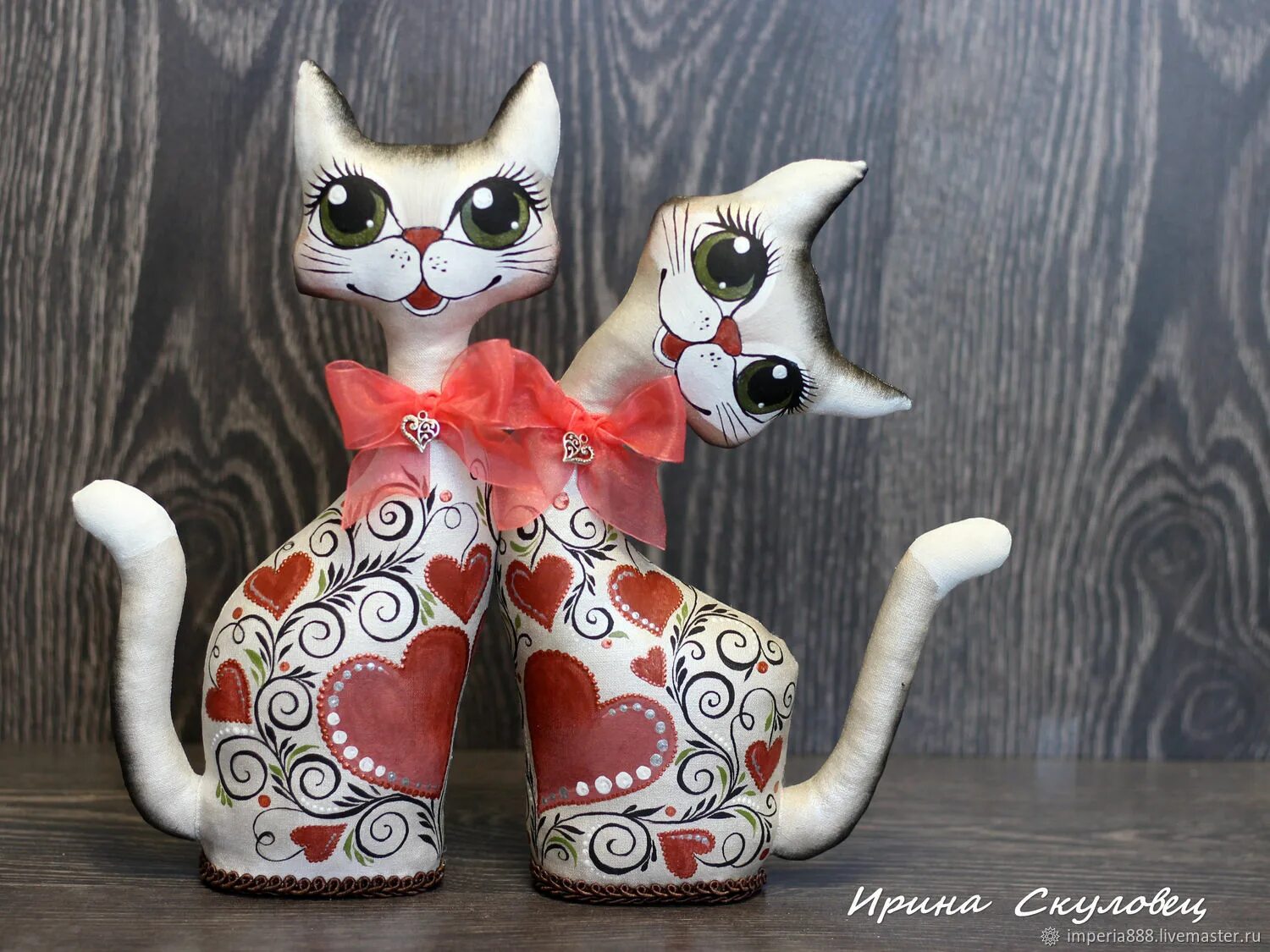 Кукла кот. Кошки ирины скуловец текстильные. ирина скуловец. ирина скуловец кошки мастер класс. кукла кошка.
