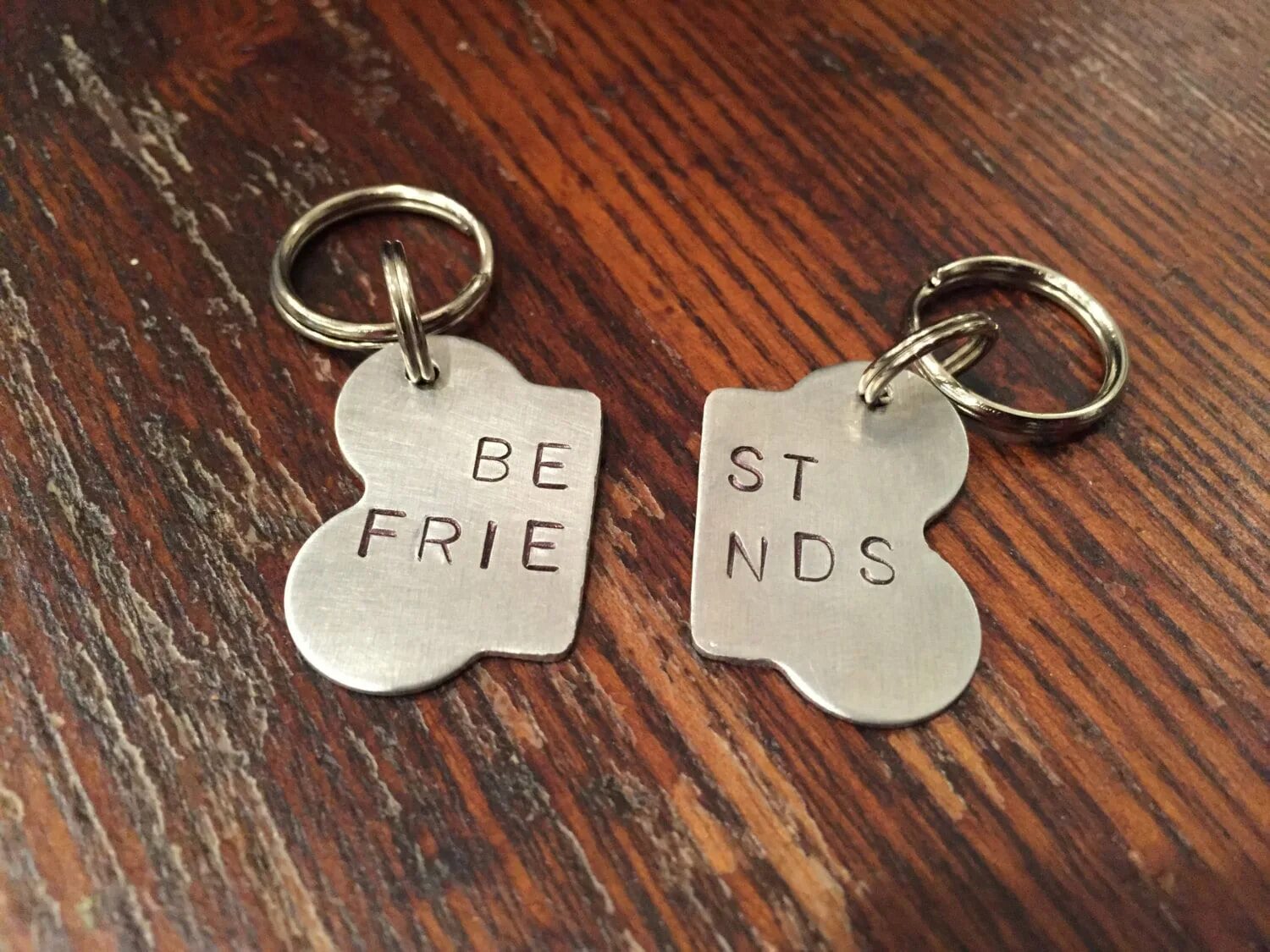 My dog best friends. Кости BFF. Dog tags. Best friends Forever картинки на сердечке. Instagram Dog tags.