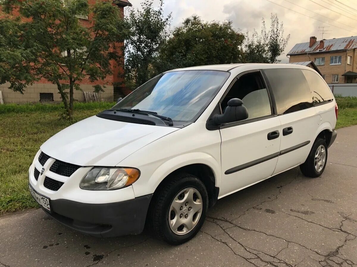 Dodge caravan 2001 год