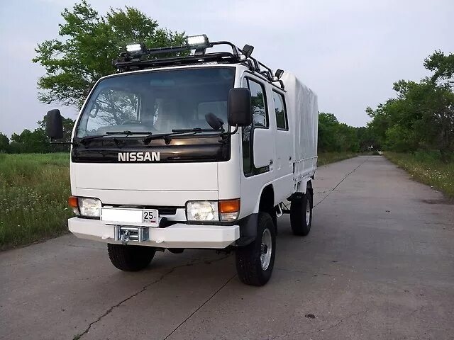 Nissan Atlas. Ниссан атлас двухкабинник. Ниссан атлас 2т. Nissan Atlas 1984. Купить ниссан атлас в хабаровске