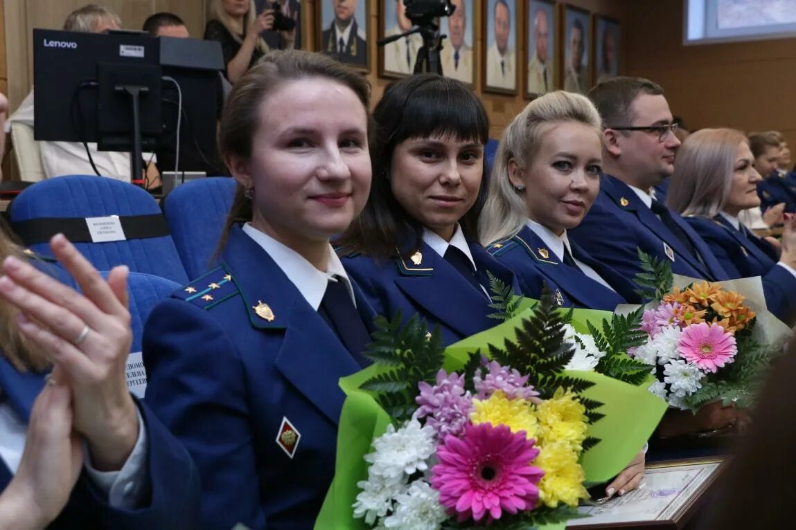 Сайт прокуратуры красноярска. Прокуратура Красноярского края Тютюнник. Тютюнник прокурор Красноярского края. Прокуратура Красноярского края Гайфулин.