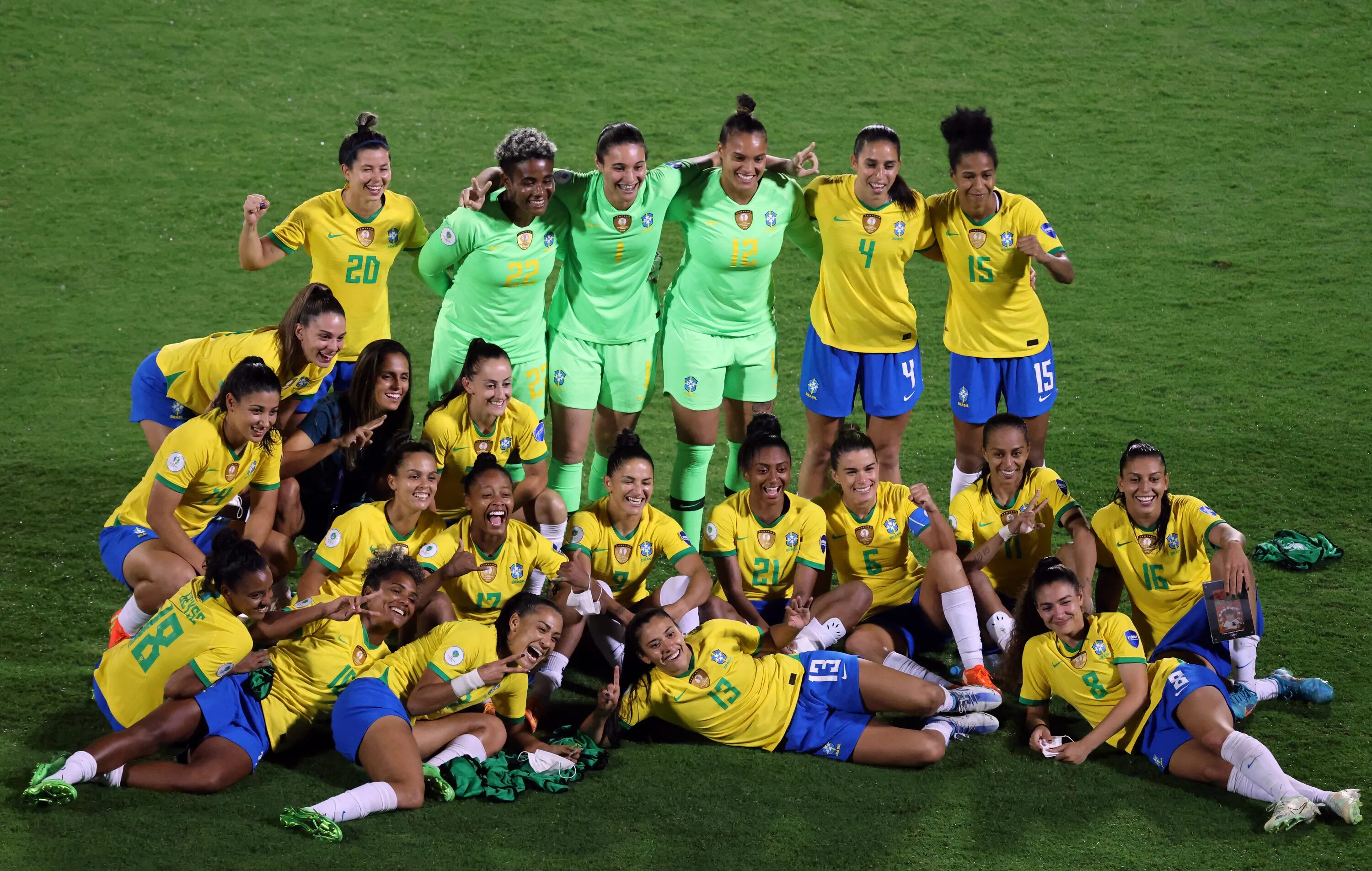 Национальная сборная бразилии. Сборная Бразилии по футболу. Сборная Бразилии по футболу 2024. Сборная Бразилии по футболу (до 17 лет). Сборная Бразилии 2007.