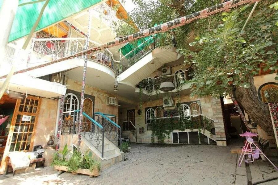 Узбекистан отель rabat boutique. Проекты домов в самарканде. Красивые дома в самарканде. Фасад узбекистан уйлари травертин. Коттеджи в самарканде.