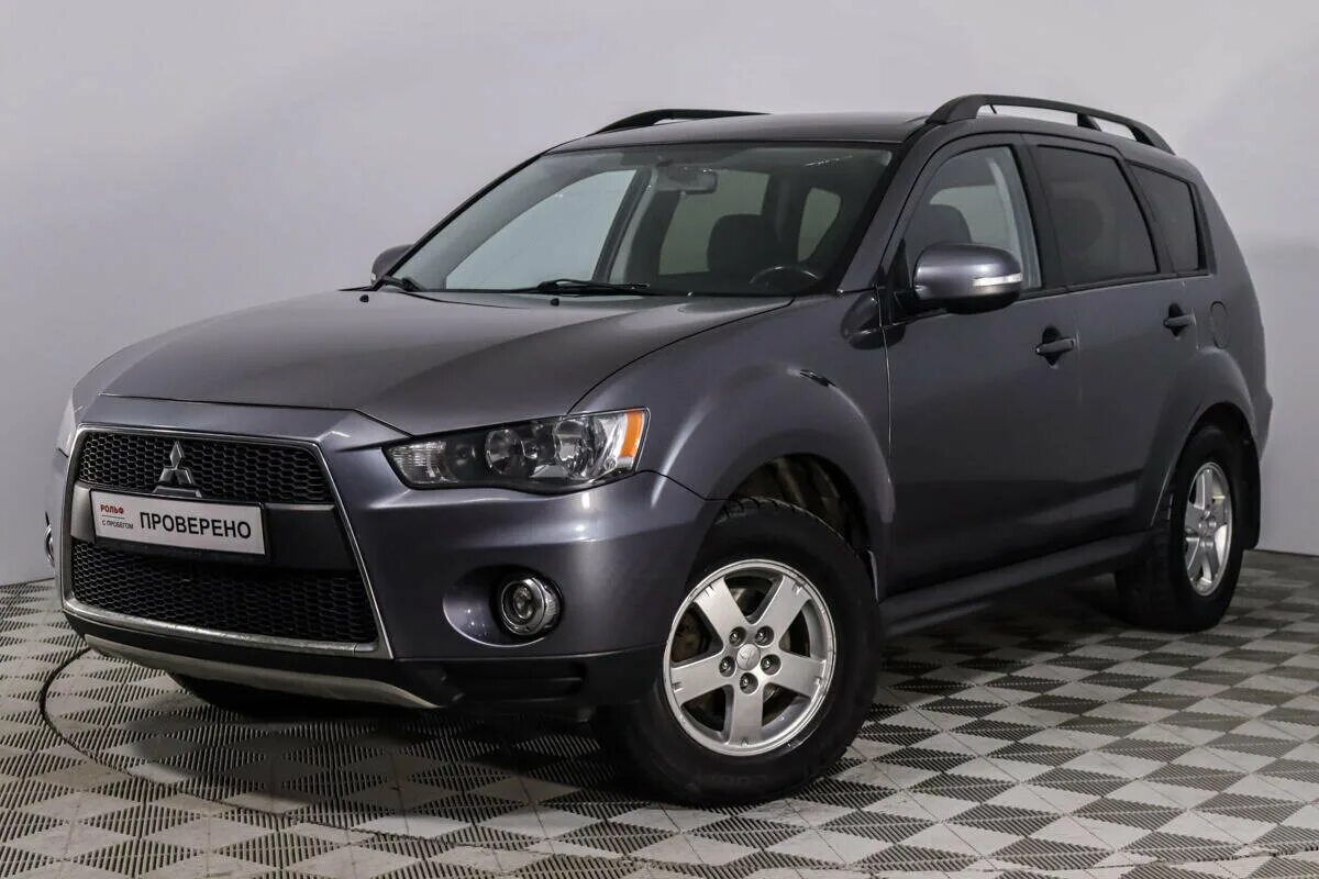 Купить митсубиси с пробегом спб. Мицубиси Аутлендер 2010. Mitsubishi Outlander 2011. Mitsubishi Outlander 2010 белый. Mitsubishi Outlander 2010 PNG.