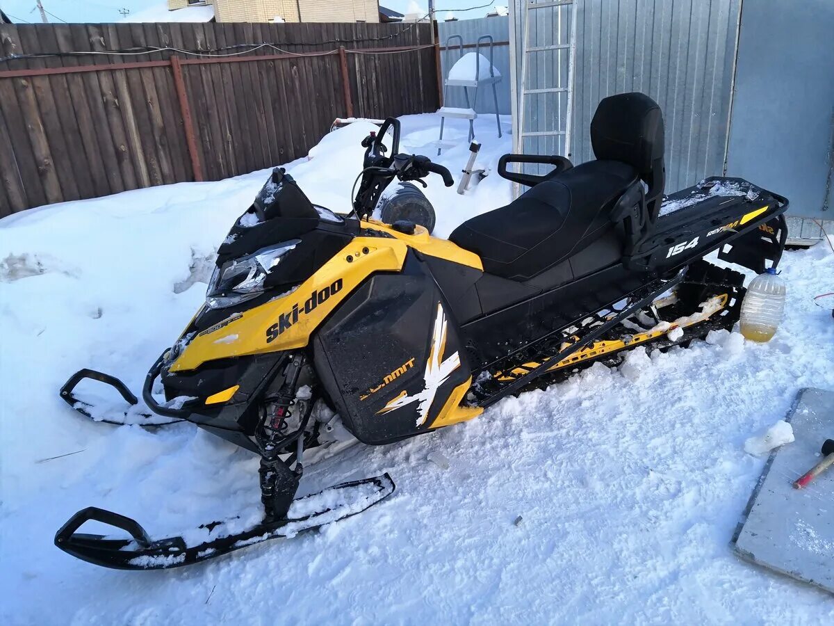 Снегоход ski doo 800