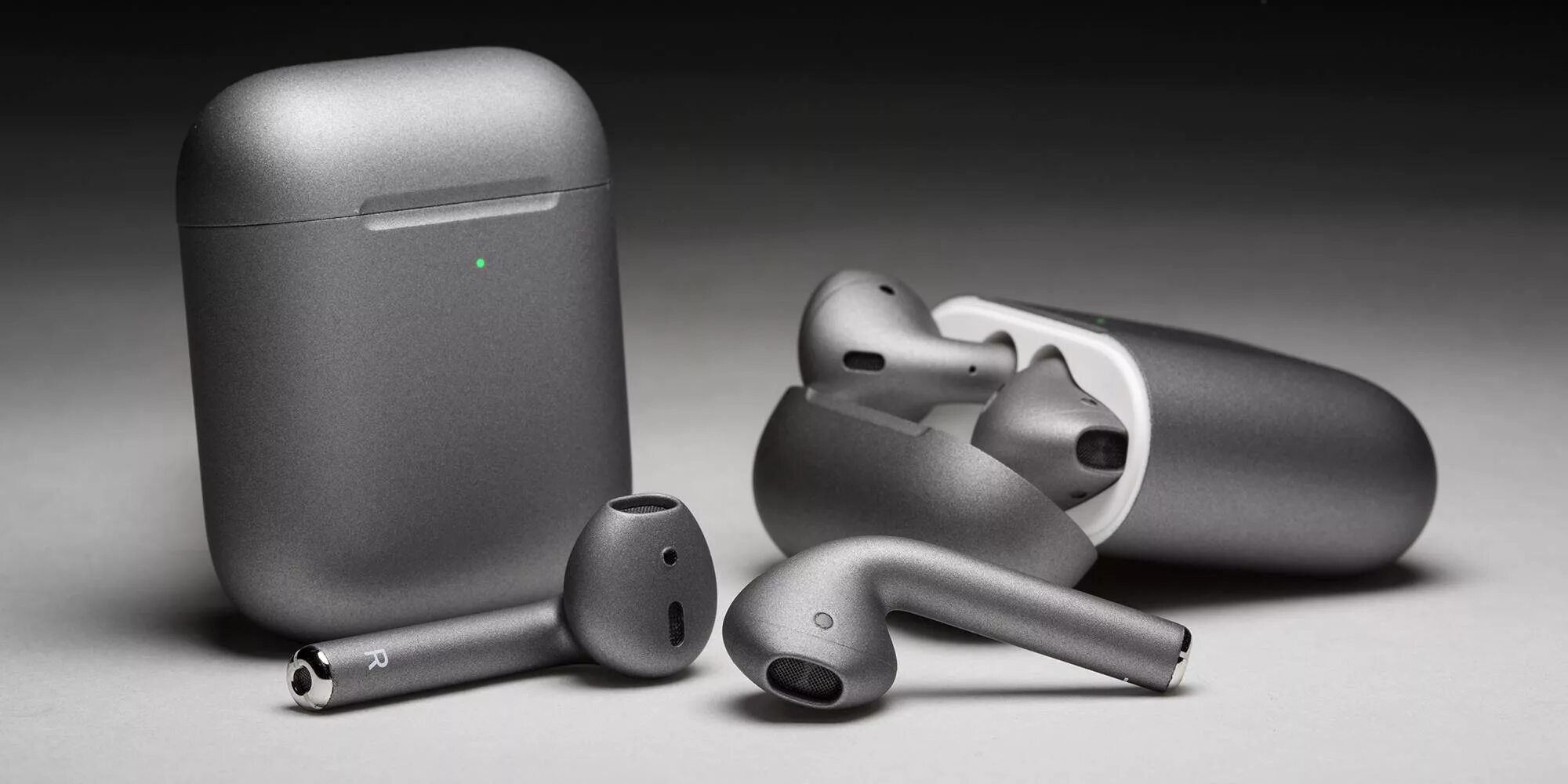 Airpods mv7n2 цены. Apple AIRPODS 2. Беспроводные наушники с микрофоном Apple AIRPODS (2019) (mv7n2ru/a). Наушники беспроводные Apple AIRPODS 2. Apple AIRPODS Max.