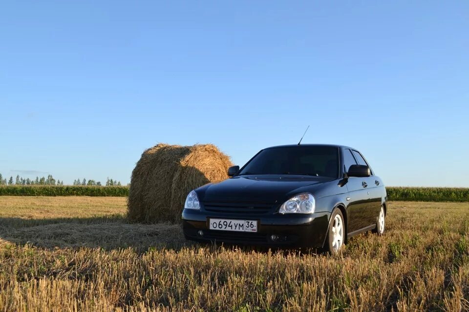 Сено калужская область. Приора. Приора 71. Приора хэтчбек лето.