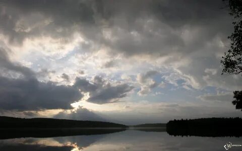 Мелькнуло солнце из за туч и был