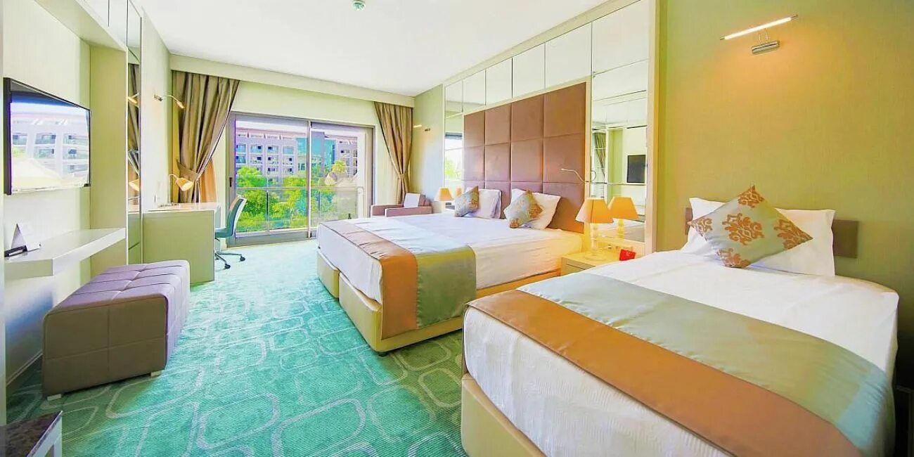 Семейные номера в отелях. Комната отеля. Side prenses resort hotel spa 5 турция сиде. Family dbl. Sea gardens resort) 4*.
