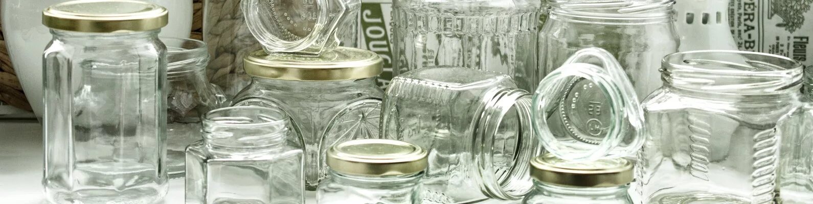 Завод банки. Стеклянные банки реклама. завод баночки. куча банок стекло. виды формы стеклянных банок.