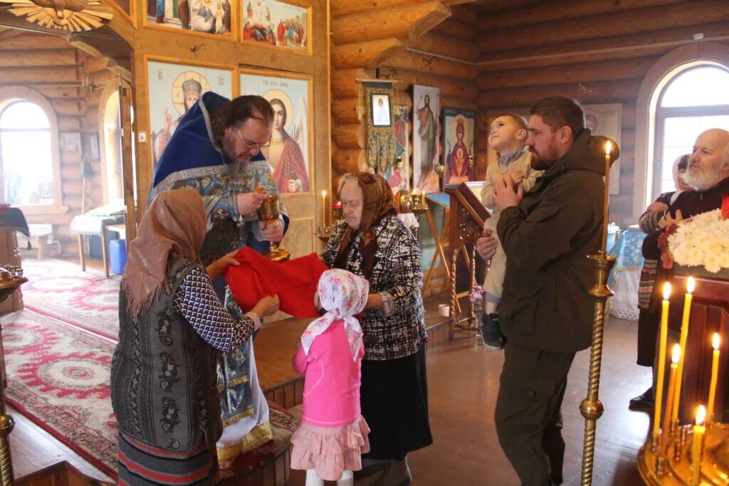 приход мама. приход мама. приход мама. приход мама. с праздником казанской иконы в храме казанской божьей матери.