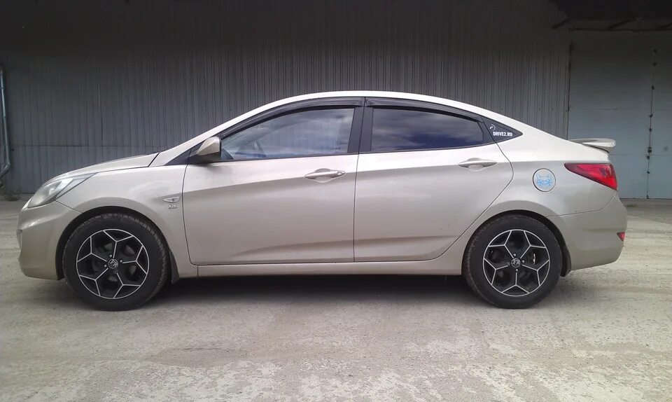 Солярис 30. Пружины -30 солярис 1. пружины -30 hyundai solaris. солярис 2 занижение -50. пружины -30 на hyundai solaris 1.