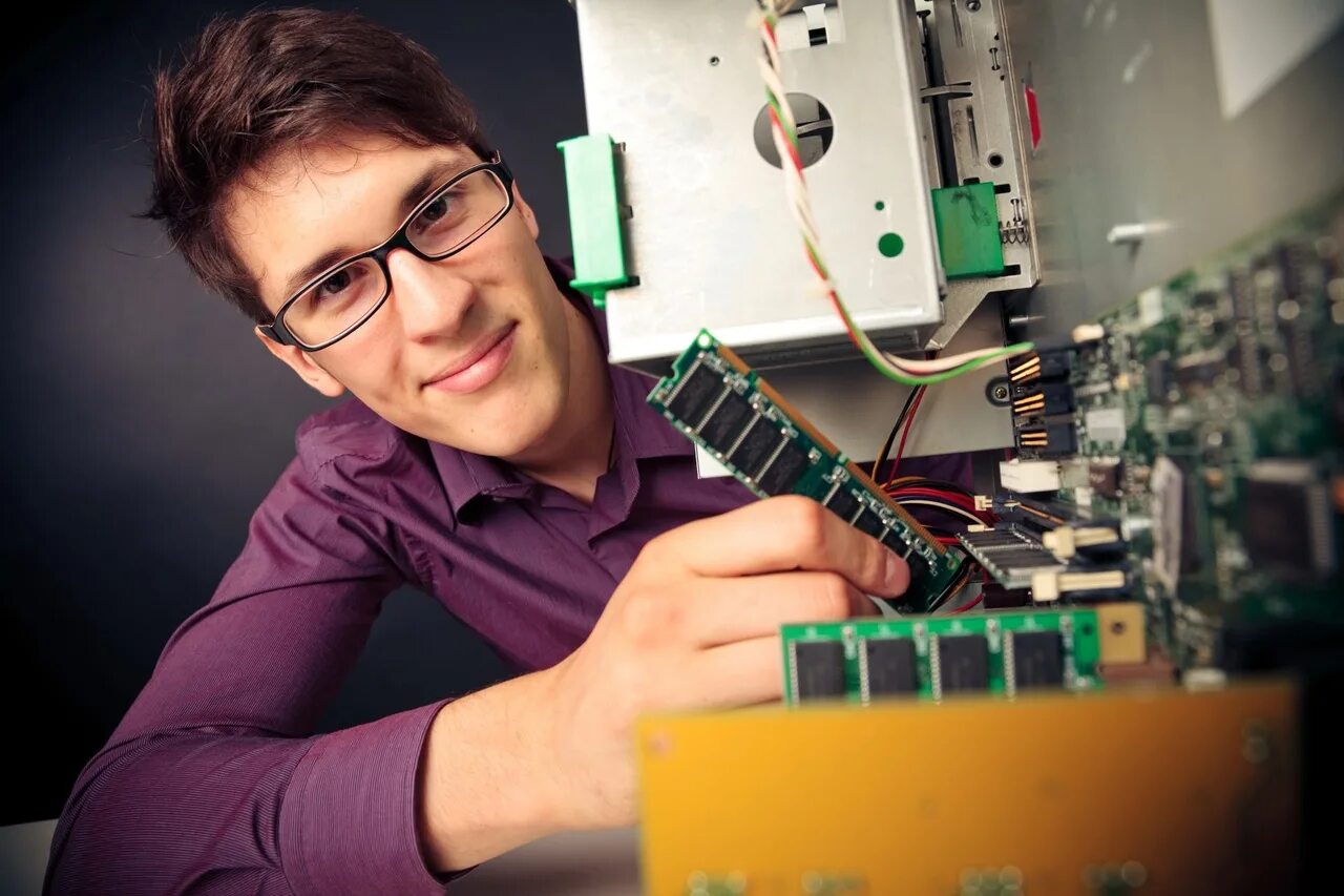 Обучение на работе. Про про профессии. Специалисты помогут разобраться в. Специалисты помогут разобраться в. Разные профессии.