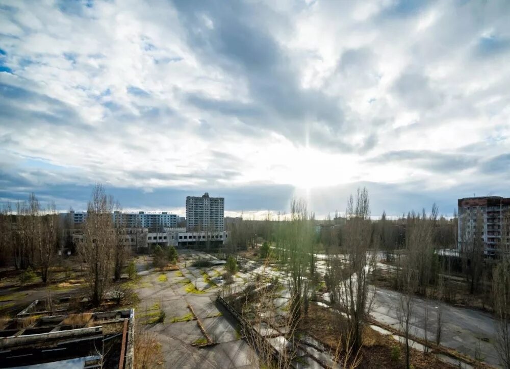 В каком городе находится припять. Площадь зоны отчуждения припять. чернобыльская аэс и город припять. чернобыль город припять чаэс. чернобыль зона город припять.
