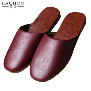 Кожаные тапочки женские