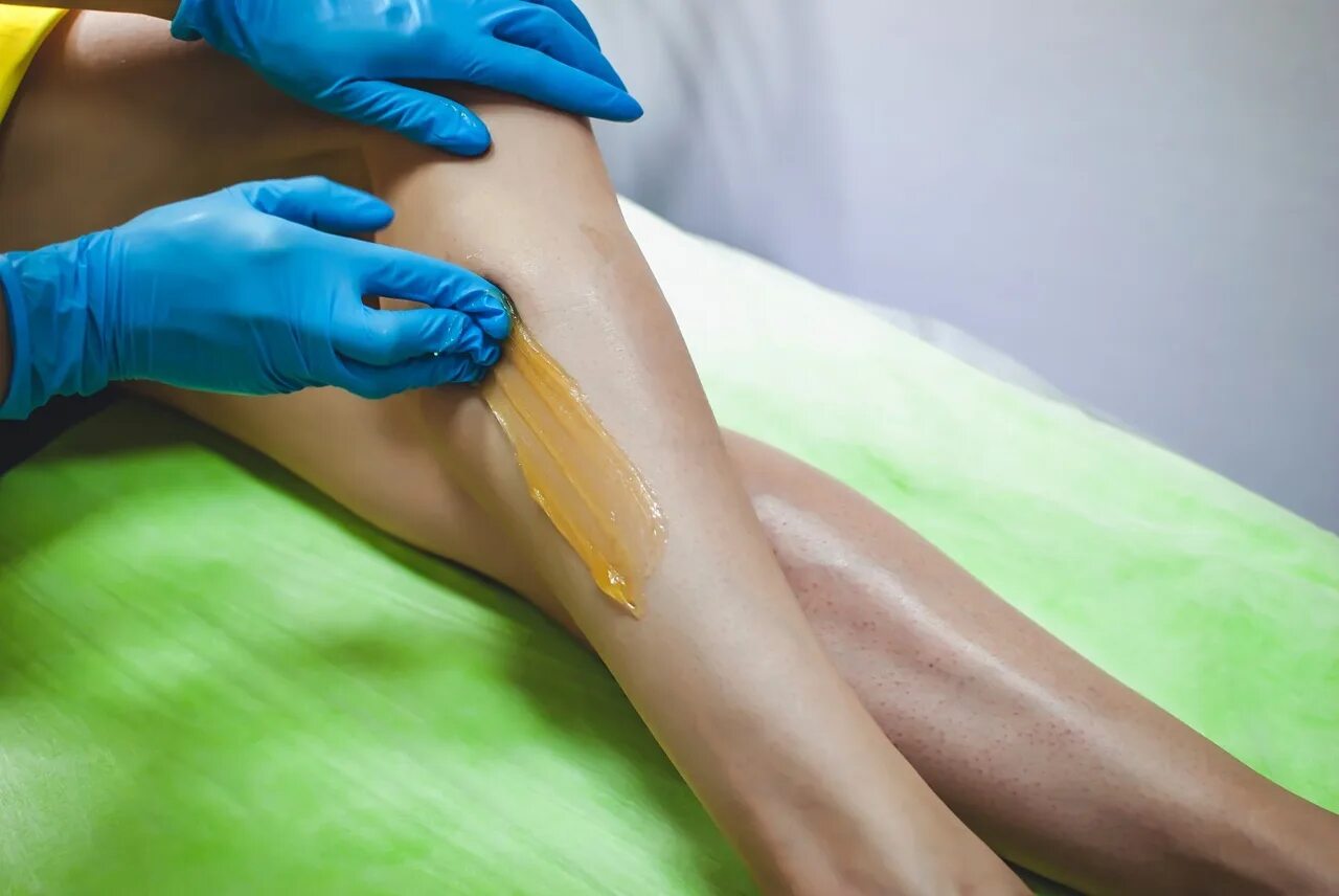 Восковая депиляция. Эпиляция. Шугаринг фиолетовый. Лазерная эпиляция в орле. Шугаринг фиолетовый.