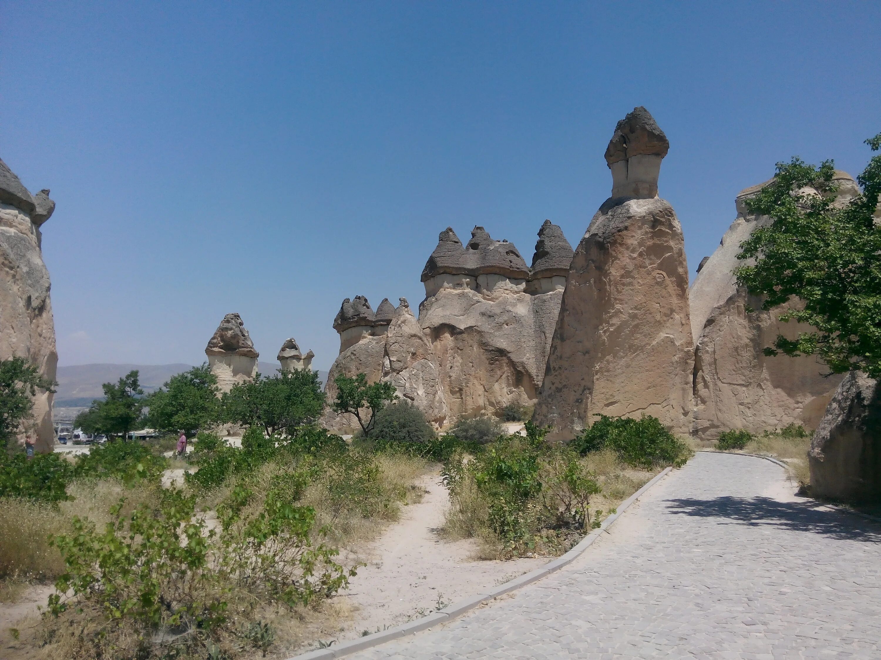 Stone турция. Долина камней в Турции. Каппадокия руины. Камни в Каппадокии. Горных пород. Каппадокия.