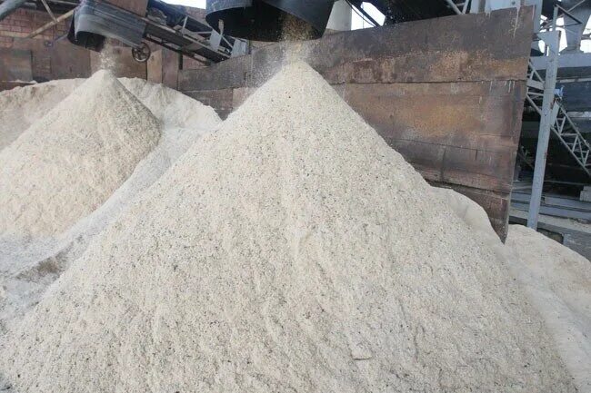 Сушка глиняных изделий. Можно ли в газовой духовке сушить полимерную глину. Керамические изделия. Дымковская игрушка в печи. Изделия из глины.