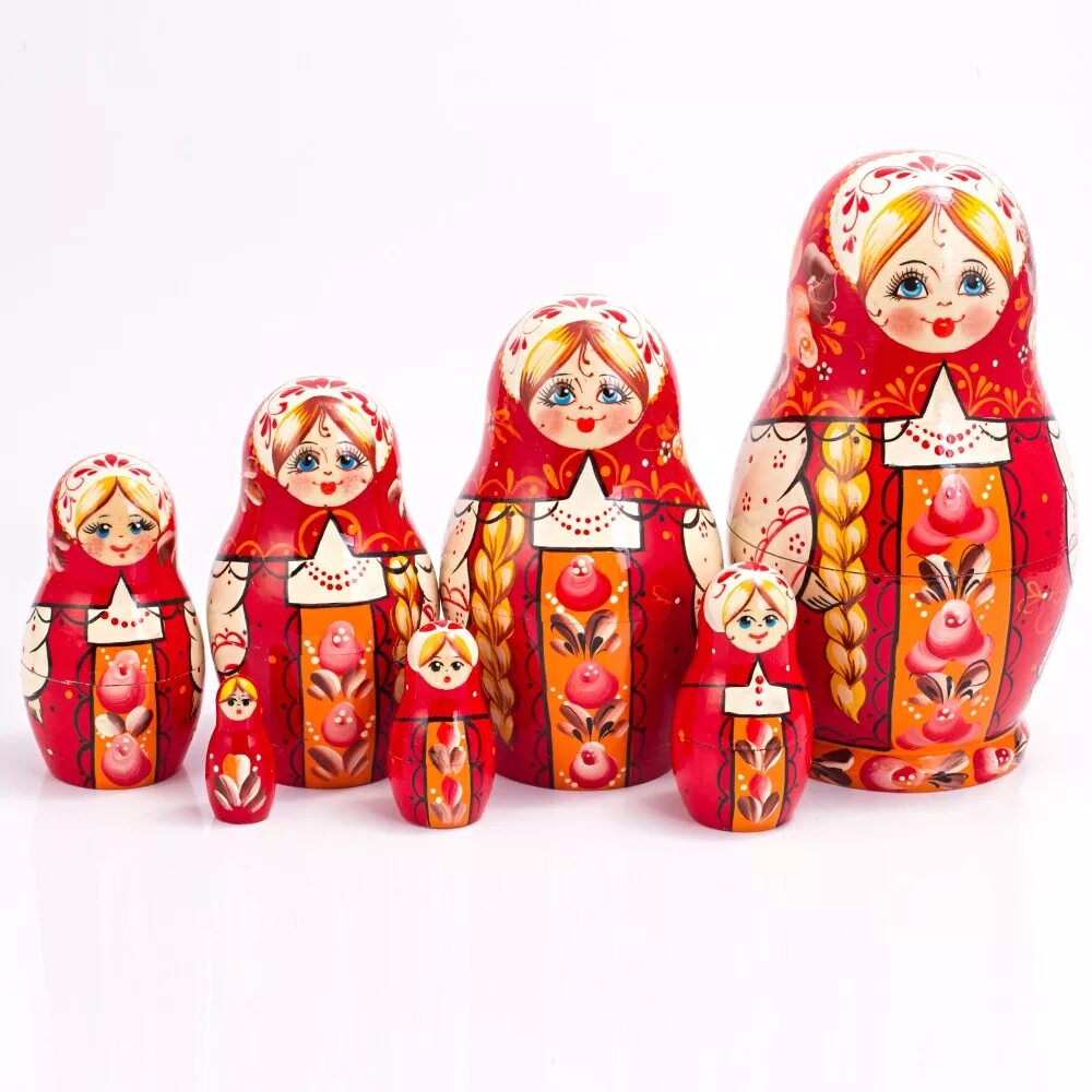 Кукла матрешка бабушка. Кукла матрешка символ. Кукла матрешка. Матрешка. Матрёшка русская деревянная игрушка.