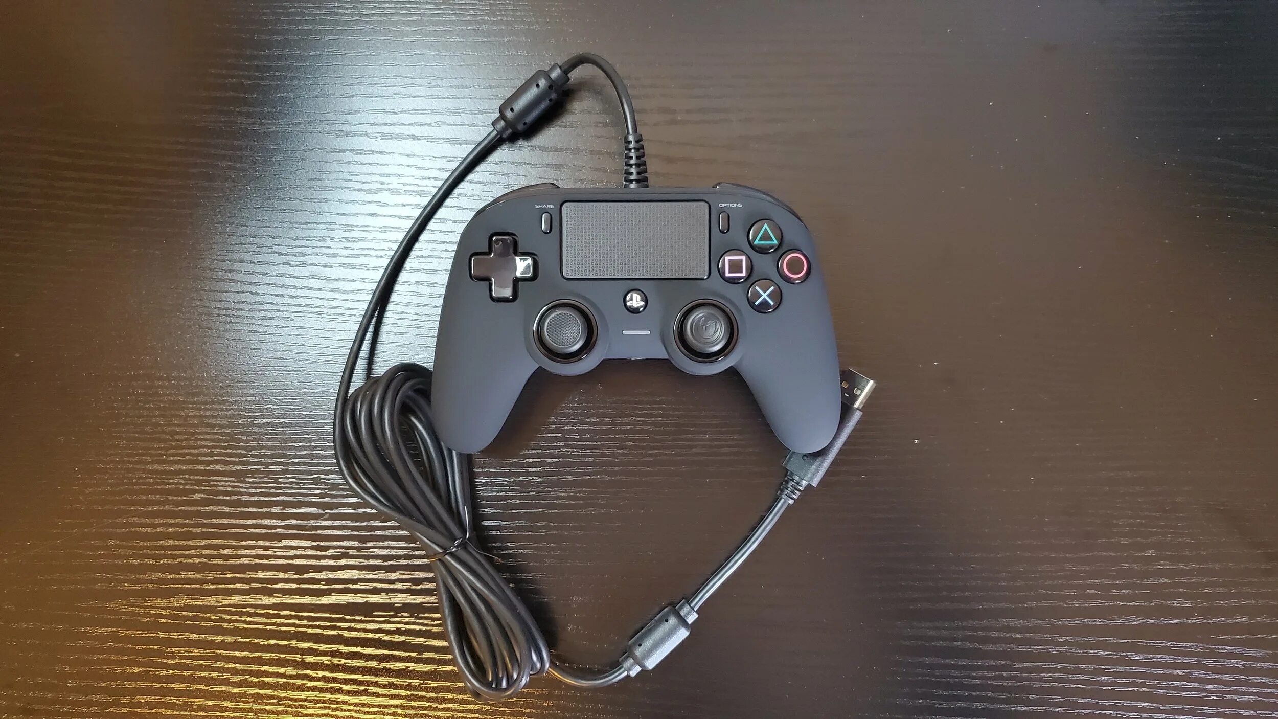 Nacon wired Compact Controller. Ps4 Compact Controller. Nacon ps4