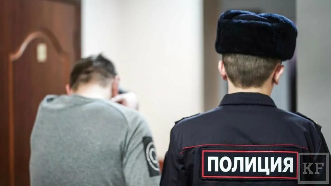 Оскорбление рб. Оскорбление полицейского. оскорбление сотрудника полиции. полиция суд. полицейский при исполнении.