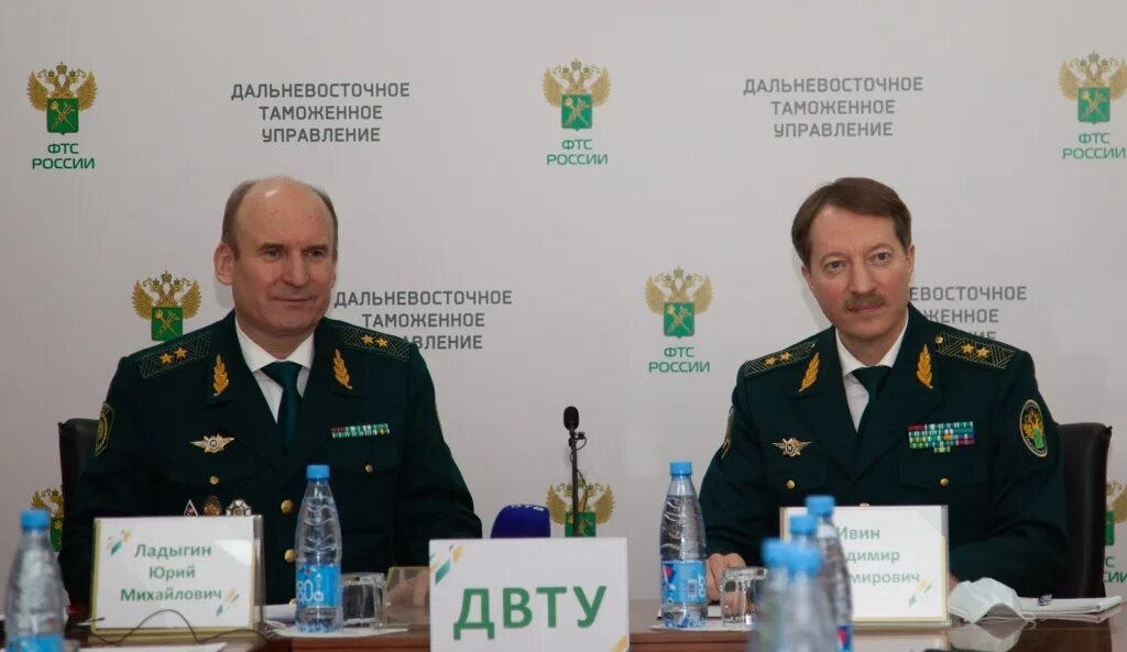 Гараев марат масгутович начальник татарстанской. Ладыгин юрий михайлович начальник двту. Руководитель таможенного управления. Руководитель таможенного управления. Руководитель таможенного управления.
