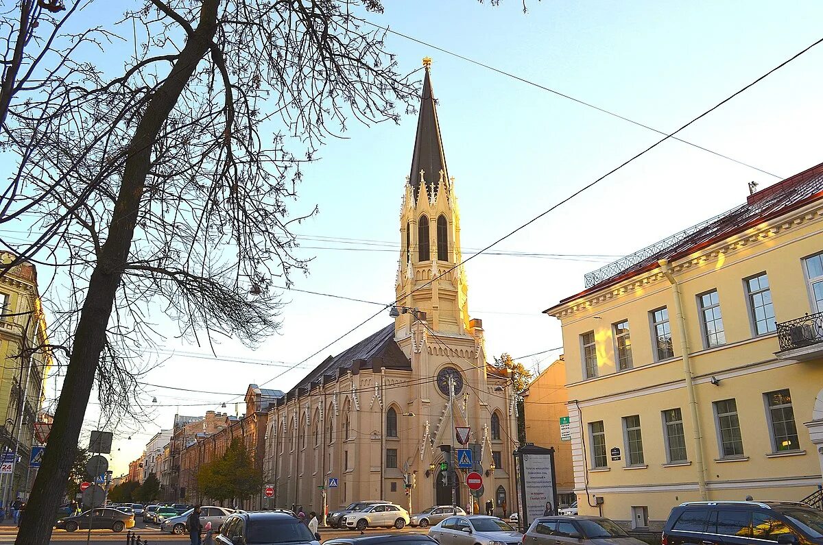 Лютеранская Церковь Святого Михаила в Санкт-Петербурге. Лютеранская кирха Святого Михаила. Лютеранская Церковь Святого Михаила СПБ. Святая на васильевском острове святой