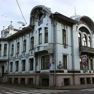 10 зданий москвы