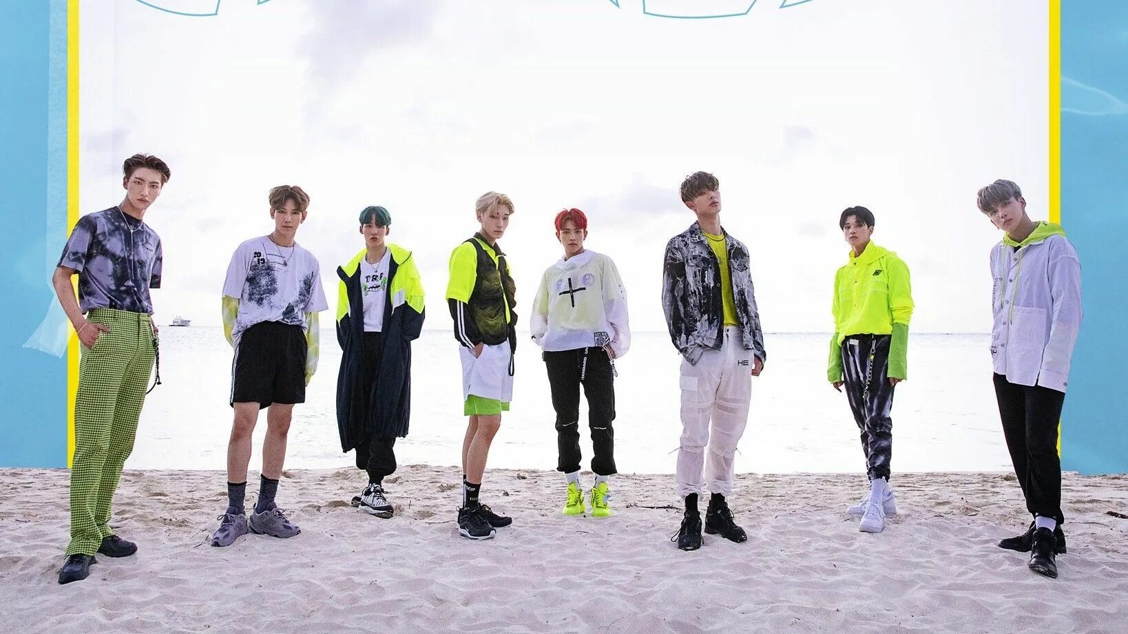 Ateez wave. Группа ateez. чхве сан эйтиз. сан в полный рост ateez. ateez 2025 камбэк.