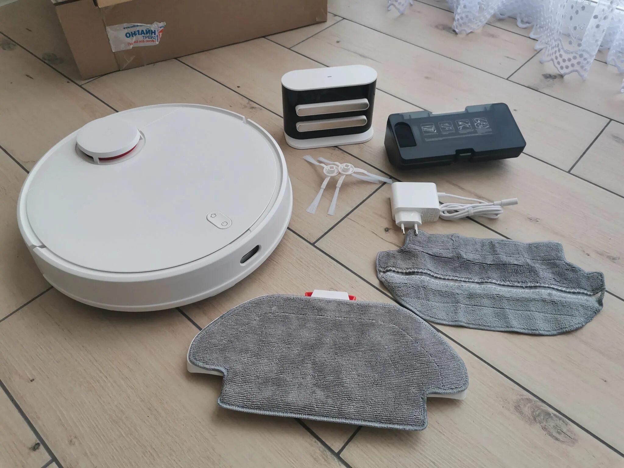 Как подключить пылесос mijia. Робот-пылесос Xiaomi mi Robot Vacuum-Mop p. Пылесос Xiaomi mi Robot Vacuum Mop p. Xiaomi mi Robot Vacuum- Mop Pro. Робот-пылесос Xiaomi mi Robot Vacuum-Mop p комплектация.