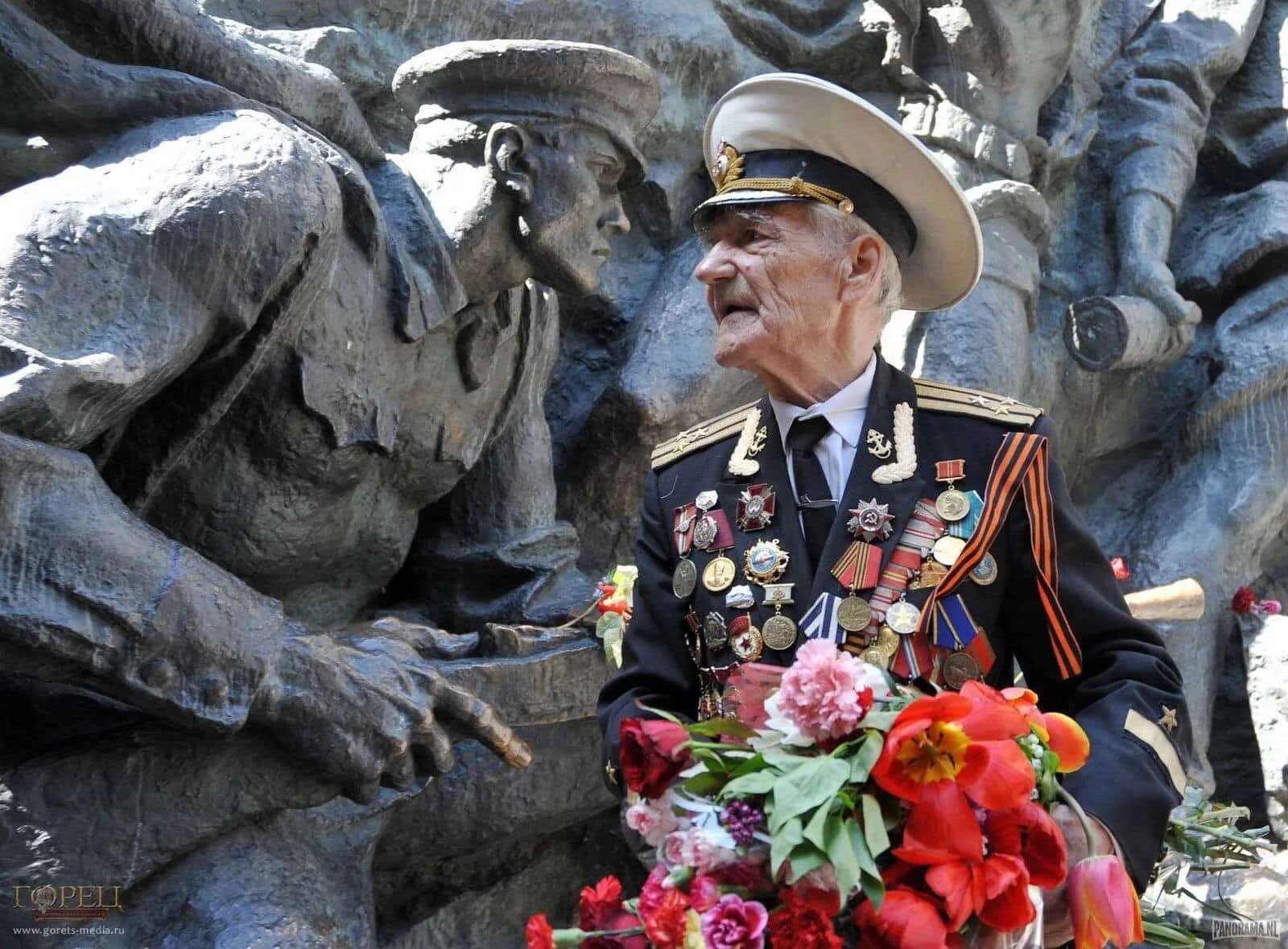 Память народа россии о великой отечественной войне. Победа в Великой Отечественной войне. С днем Победы. День Победы ветераны. Воин Великой Отечественной войны.