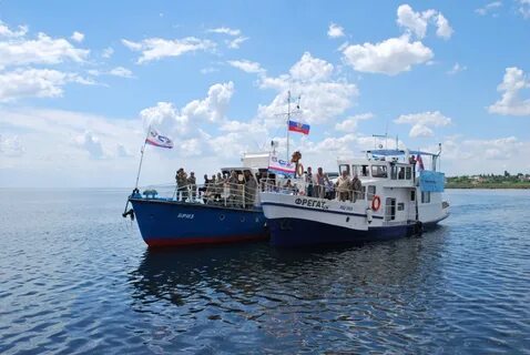 Флотилия плавучих университетов