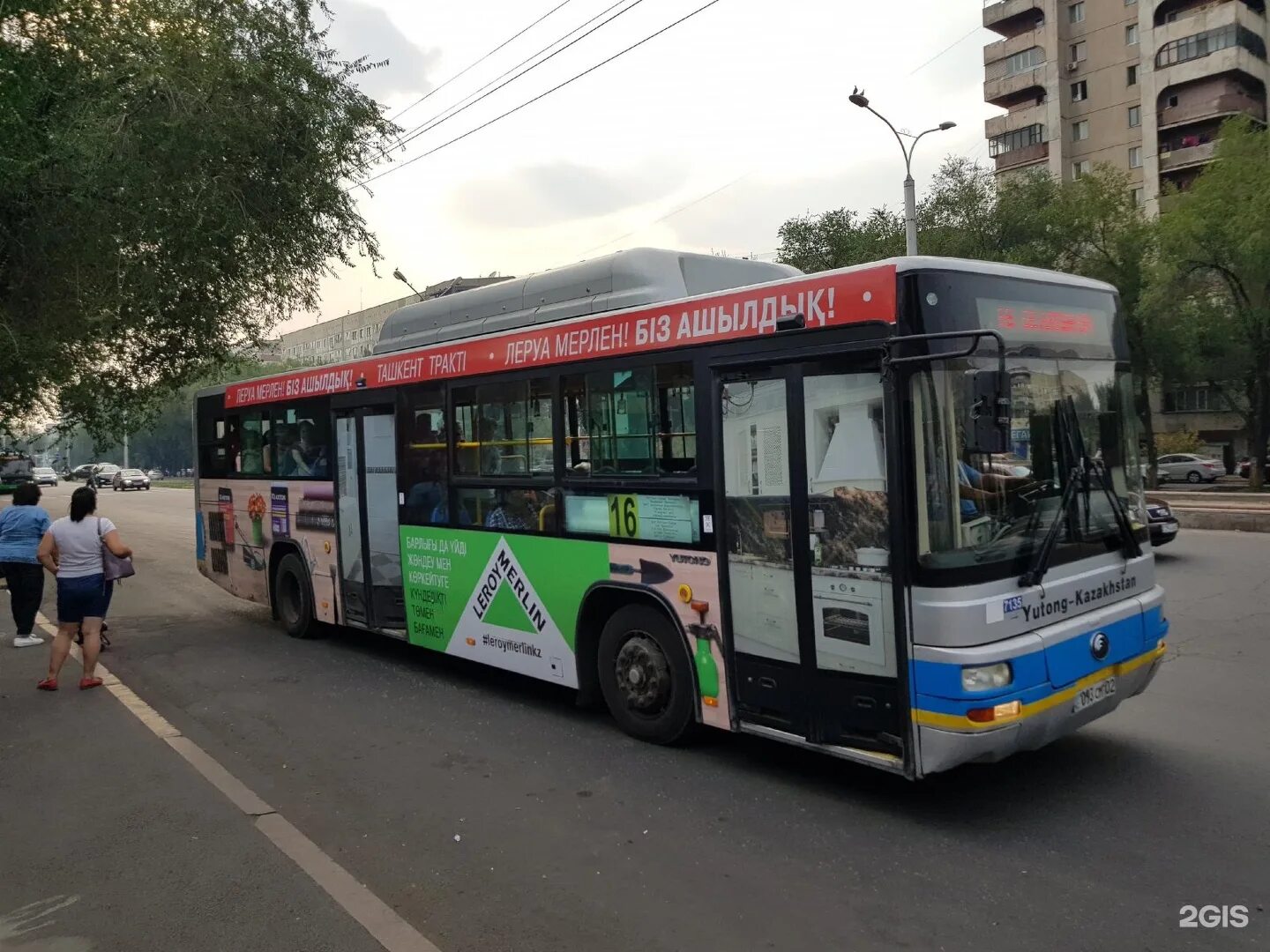Автобус 16 б