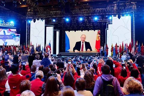 Движение первых 2022